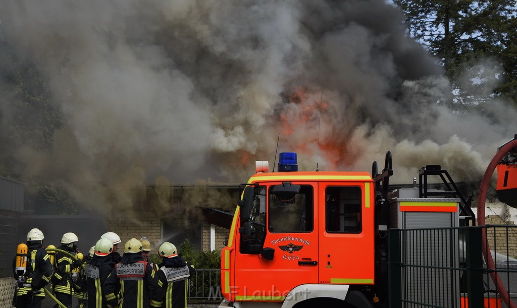 Feuer 2 Y Explo Koeln Hoehenhaus Scheuerhofstr P0205.JPG - Miklos Laubert